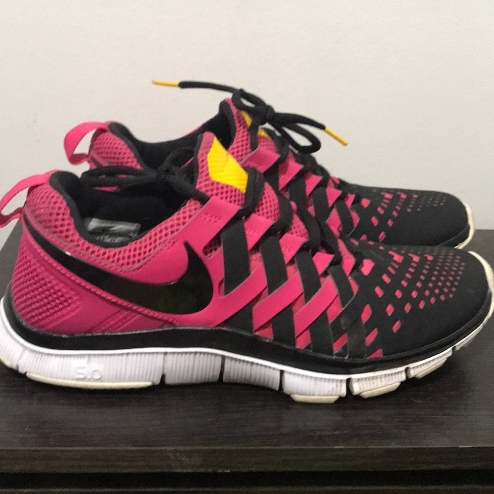 Nike Livestrong Max